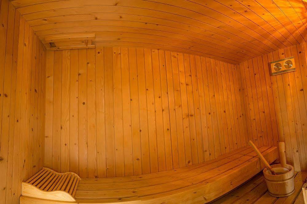 Bed & Wellness Fisterre Bed & Breakfast Belluno Bagian luar foto