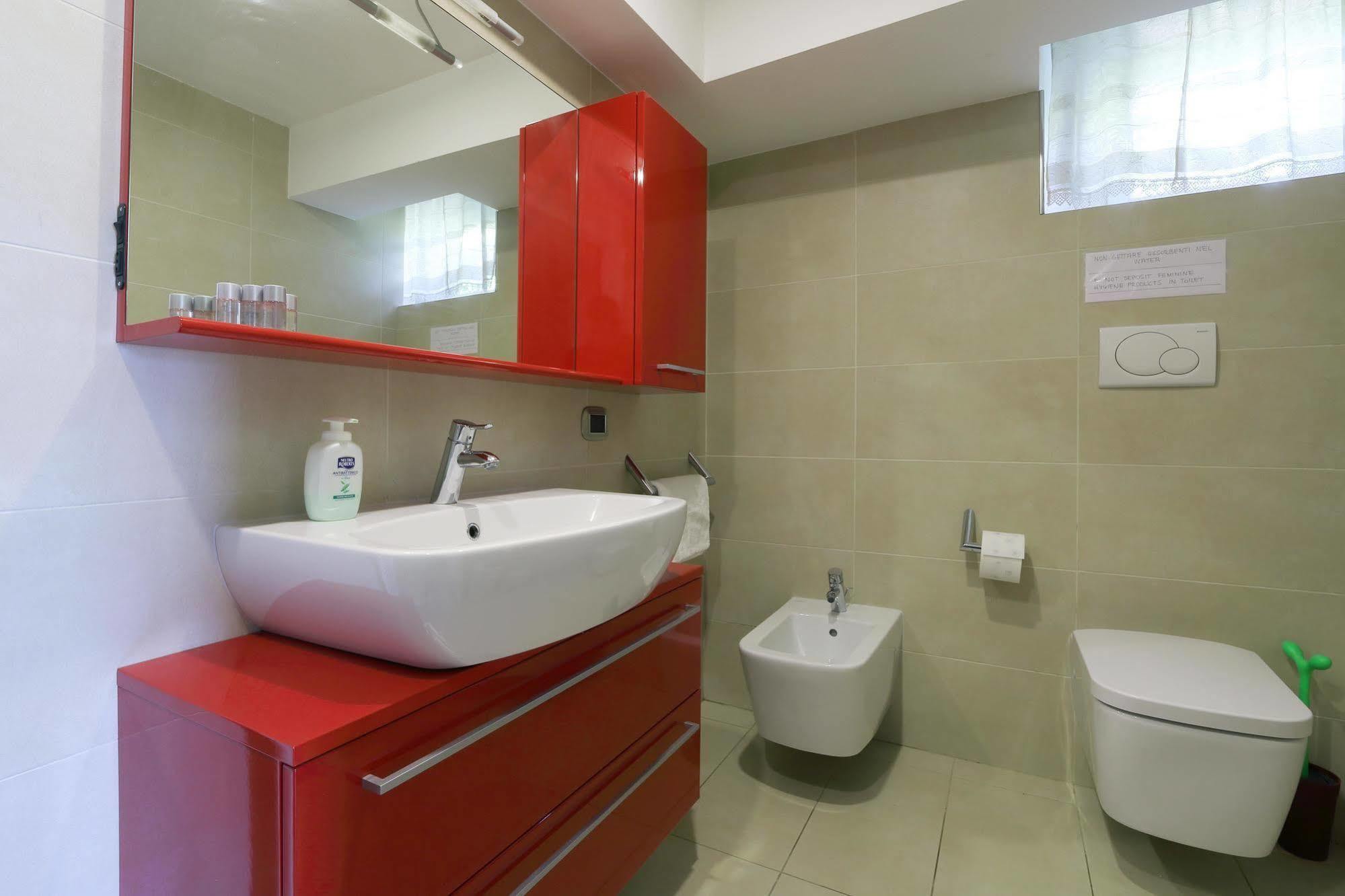 Bed & Wellness Fisterre Bed & Breakfast Belluno Bagian luar foto
