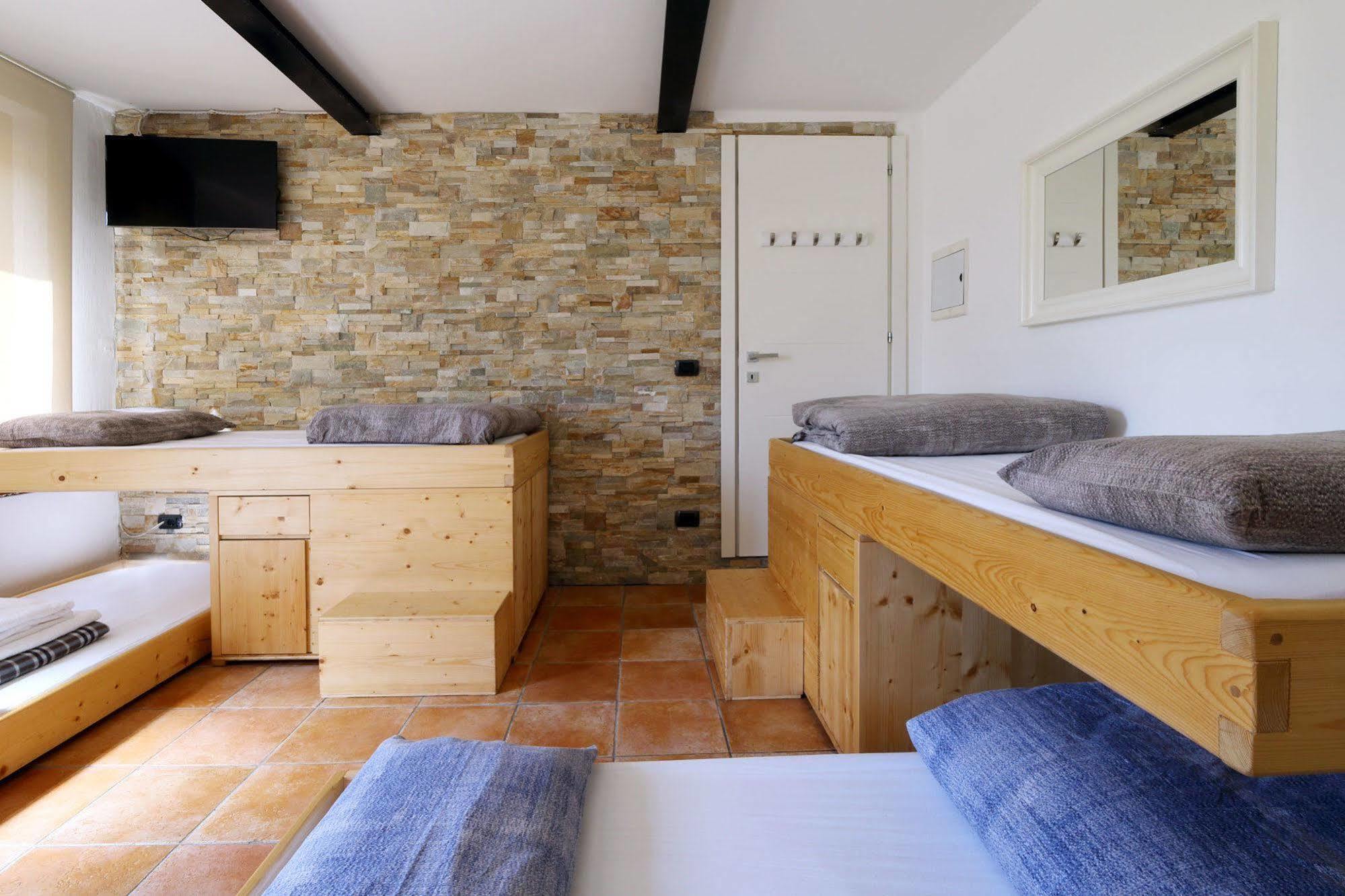 Bed & Wellness Fisterre Bed & Breakfast Belluno Bagian luar foto